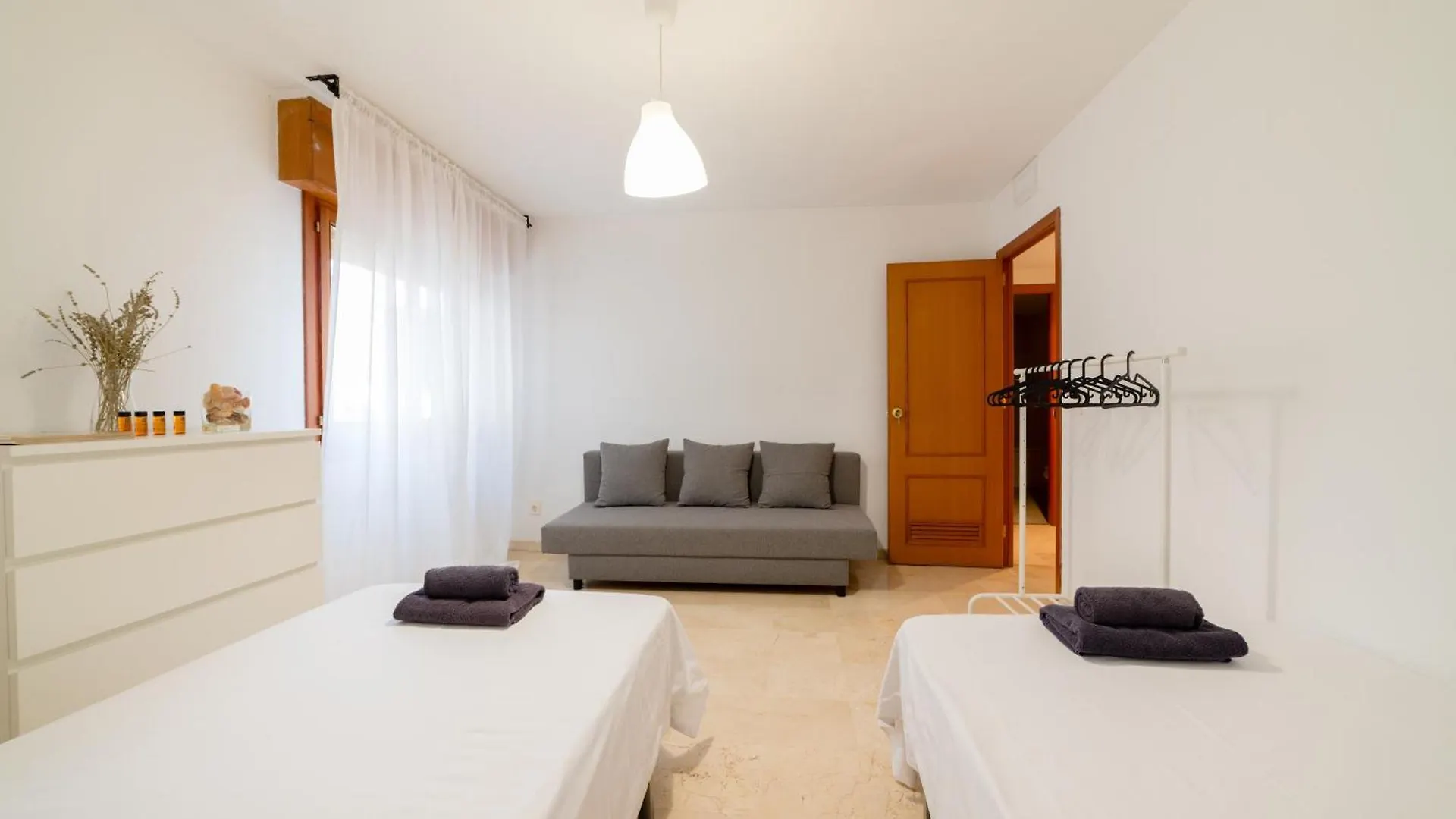 Trendyrooms Granada, Centro A 10 Minutos Andando